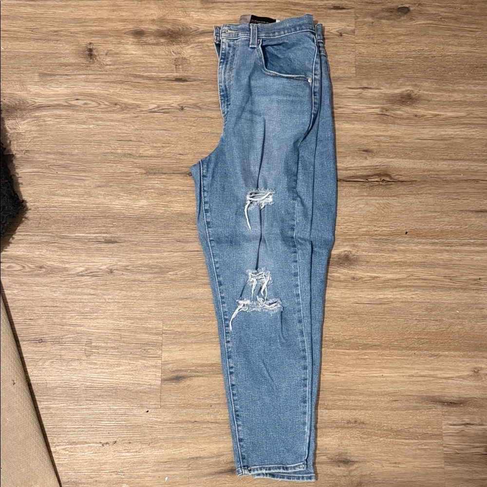 Levi's Light Blue Ripped Skinny Jeans